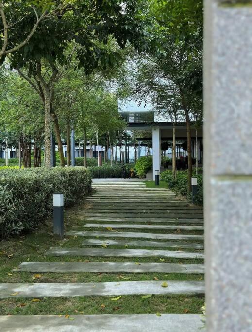 Mvd19#family 8pax 3 M Vertica Velocity Mall Cheras Ikea Mytown Short Walk To Mrt & Lrt Maluri Apartment Kuala Lumpur